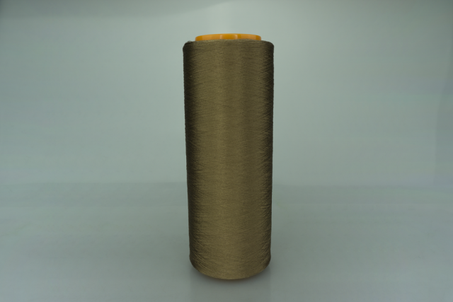 TRAMA. Art. SETA Col. 190R CASTORO REATT ( Каштан ) Состав: 100% Шёлк ( SE ). Метраж пряжи: 9000м/100гр. (1/90)