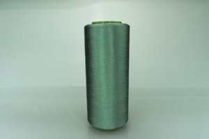 TRAMA.   Art. SETA  Col. 291R PALUDE REATTIVO  ( Изумрудно-зелёный )  Состав: 100% Шёлк ( SE ).  Метраж пряжи: 9000м/100гр. (1/90) 