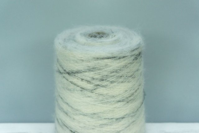 ILARIA - Art. AURORA / 1000м / 67% Мохер, 28% PA, 5% Меринос. — изображение 2