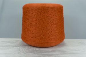 DI.VE SPA.   Art. GARDA.  Col. 057258  ( Оранжевый )  Состав: 50% Меринос ( WV ), 50% Низко-пеленгуемый Акрил ( PC ).   Метраж пряжи: 1400м/100гр. ( 2/28 )  