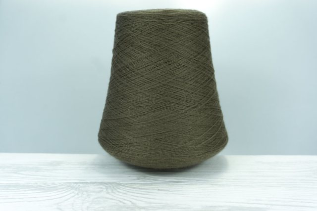 Японская бобинная пряжа. KYORITSU CO.LTD. Состав: 30% Меринос, 70% PC. Art. SUBLIME Col. AW283