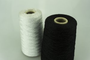 IGEA s.p.a. Art. STRASS   Состав: 80% Ацетатное волокно, 10% PL, 10% PA.  Метраж пряжи: 2300м/100гр. ( NM 23 )  