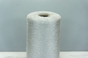 IGEA s.p.a. Art. STRASS  Col. 2485 ( Жемчуг с серебром )  Состав: 80% Ацетатное волокно, 10% PL, 10% PA.  Метраж пряжи: 2300м/100гр. ( NM 23 )  