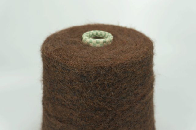 FABIFIL S.r.l. Art. JASMINE Col. 22185 RUGGINE Состав: 30% PC, 29% PA, 16% Хлопок, 13% Меринос, 10% Модал, 2% EA. Метраж пряжи: 900м/100гр.
