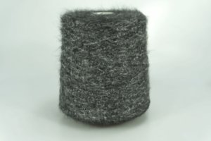 FABIFIL S.r.l.  Art. JASMINE  Col.  2141 NERO  Состав: 16% Хлопок, 13% Меринос, 10% Модал, 30% PC, 29% PA,  2% EA.   Метраж пряжи: 900м/100гр. ( 9000 ) 
