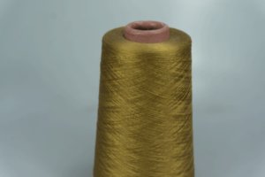 IAFIL S.P.A  Art. SETA  Col.  CANNELLA 882  Состав: 100% Шёлк.  Метраж пряжи: 6000м/100гр. ( 2/120 ) 