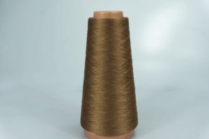 IAFIL S.P.A  Art. SETA  Col.  TABACO 551 ( Коричнево-медный )  Состав: 100% Шёлк ( SE ).  Метраж пряжи: 6000м/100гр. ( 2/120 ) 