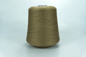 Zegna Baruffa.  Art. CASHWOOL  Col. 442841 ( светло-коричневый )  Состав: 100% Меринос.  Метраж пряжи: 1500м/100гр. (2/30) 