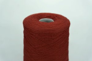 Filati Biagioli Modesto  Состав: 100% Тонкорунная шерсть ягнят  Art. LAMBSWOOL EXTRA.  Col. 200580 BACCA ( Ягода, красный )   Метраж пряжи: 1400м/100гр. (2/28) 