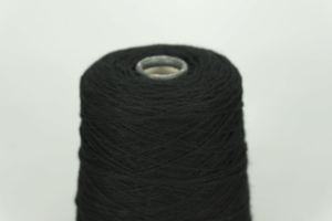 Zegna Baruffa  Состав: 70% Меринос, 30% Кашемир.  Art. BABA MULTIFI  Col. 714507 ( Чёрный )   Метраж пряжи: 300м/100гр. (1/3) 