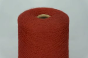 Zegna Baruffa.    Состав: 100% Меринос.    Art. CASHWOOL  Col. 008764 ( Красный )  Метраж пряжи: 1500м/100гр. (2/30) 