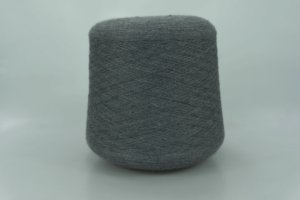 Zegna Baruffa.  Art. CASHWOOL MELANGE  Col. 421418 ( Серый )  Состав: 100% Меринос ( WV ).  Метраж пряжи: 2400м/100гр. ( 2/48 ) 