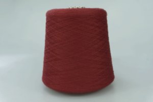 Zegna Baruffa.  Art. MILLENNIUM  Col. 216965 ( Тёмно-красный )  Состав: 100% Меринос ( WV ).   Метраж пряжи: 3000м/100гр. ( 2/60 ) 