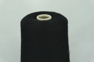 Zegna Baruffa.    Состав: 100% Меринос.    Art. CASHWOOL  Col. 099070 ( Чёрный )  Метраж пряжи: 2400м/100гр. (2/48) 