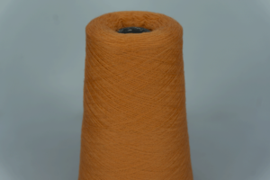 Три петельки, бобинная пряжа из Италии. Cashwool. Купить пряжу из Италии. Бобинная пряжа.