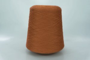 Zegna Baruffa.  Art. MILLENNIUM  Col. 028334 ( Кирпичный )  Состав: 100% Меринос ( WV ).   Метраж пряжи: 3000м/100гр. ( 2/60 ) 