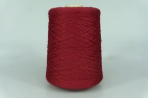 Sudwollgroup  Art. Victoria  Col.  4E1224 CRIMSON ( Малиново-красный ) Состав: 100% Меринос ( WV ).  Метраж пряжи: 1500м/100гр. ( 2/30 ) 