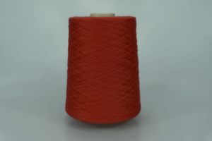 Sudwollgroup  Art. Victoria  Col. 4e1543 RED ( Красный )  Состав: 100% Меринос ( WV ).  Метраж пряжи: 1500м/100гр. ( 2/30 ) 