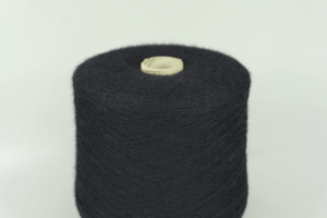 Sudwollgroup  Art. Victoria  Col. 5E1042 DARK BLUE ( Тёмно-синий )  Состав: 100% Меринос.  Метраж пряжи: 1500м/100гр. (2/30) 