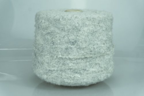 LINEAPIU S.p.a.  Art. ESKIMO  Col. 67166 PERLA ( Светло серый ) Состав: 34% Альпака, 13% Меринос, 38% PL, 15% PA.  Метраж пряжи: 200м/100гр. ( 1/2000 ) 