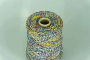GRUPPO FILPUCCI INDUSTRIE FILATI  Состав: 100% Меринос.   Art. RAINBOW    Col. 109 MULTICOLOR   Метраж пряжи: 500м/100гр. (3/1500) 