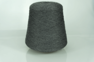 Sato Seni Co., Ltd.    Art. ROSARIO AVANSE  Состав: 100% Меринос.   Col. 172 ( Графит ) 