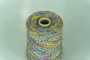 GRUPPO FILPUCCI INDUSTRIE FILATI  Состав: 100% Меринос.   Art. RAINBOW    Col. 109 MULTICOLOR   Метраж пряжи: 500м/100гр. (3/1500) 