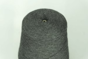 Sato Seni Co., Ltd.    Art. ROSARIO AVANSE  Состав: 100% Меринос.   Col. 172 ( Графит ) 