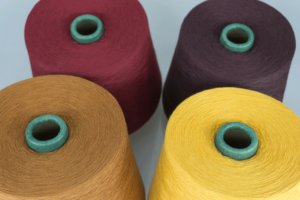 IAFIL SPA Art. SEA CASHMERE  Состав: 85% Хлопок ( CO ), 15% Кашемир ( WS ).  Метраж пряжи: 2400м/100гр. ( 2/48 ) 