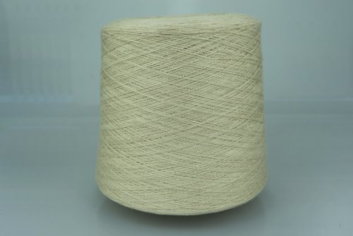 IAFIL SPA INDUSTRIA AMBROSIANA FILATI  Art. MADEIRAS  Col. 942 SAND  ( Песок )  Состав: 46% Хлопок ( CO ), 54% Меринос ( WV ).  Метраж пряжи: 1500м/100гр. ( 2/30 ) 