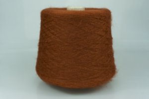 GRUPPO FILPUCCI INDUSTRIE FILATI  Art. DIABLO  Col. 1029 RUGGINE ( Ржавчина )  Состав: 30% КидМохер, 30% PA, 40% PC.   Метраж пряжи: 900м/100гр. ( 9000 ) 