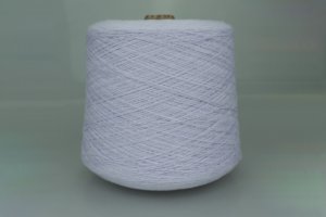 Linsieme Filati Srl.  Art. HARAN  Col. 3141 ( Нежно-сиреневый )  Состав: 30% Кашемир, 30% Меринос, 20% Вискоза, 20% PL.  Метраж пряжи: 1400м/100гр. ( 2/28 ) 