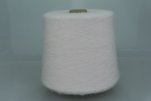 INTIFIL S.A.  Art. ALPACA BRUSHED  Col. ZE 2340 ( Роза )  Состав: 35% Baby Альпака, 35% Меринос, 30% ПА.  Метраж пряжи: 2000м/100гр. ( 1/20 ) 