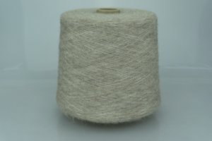 INTIFIL S.A.  Art. ALPACA BRUSHED  Col. ZE 21 ( Натуральный лён )  Состав: 35% Baby Альпака, 35% Меринос, 30% ПА.  Метраж пряжи: 2000м/100гр. ( 1/20 ) 