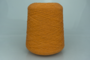 Cariaggi.  Art. CASHMERE 100  Col. 21302 ( Оранжевый )  Состав: 100% Кашемир ( WS ).  Метраж пряжи: 1400м/100гр. ( 2/28 ) 