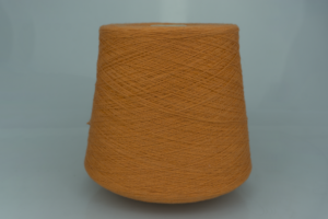 Cariaggi.  Art. CASHMERE 100  Col. 21302 JAFFA ( Оранжевый )  Состав: 100% Кашемир ( WS ).  Метраж пряжи: 1400м/100гр. ( 2/28 ) 