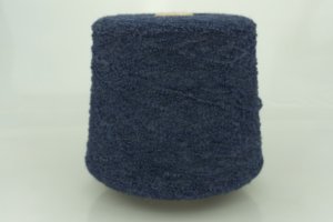 INTIFIL S.A.  Art. ALPALOOP  Col. ZT 1391 ( Тёмно-синий )  Состав: 35% Baby Альпака, 45% Меринос, 20% ПА.  Метраж пряжи: 400м/100гр. ( 1/4 )  Букле
