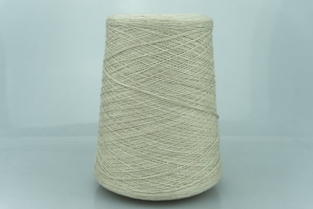 Cariaggi.  Art. MONOPOLI BIS  Col. 21042 108 ( Шпаклёвка )  Состав: 70% Меринос ( WV ), 10% Кашемир ( WS ), 20% Вискоза ( VI ).  Метраж пряжи: 1800м/100гр. ( 2/36 ) 