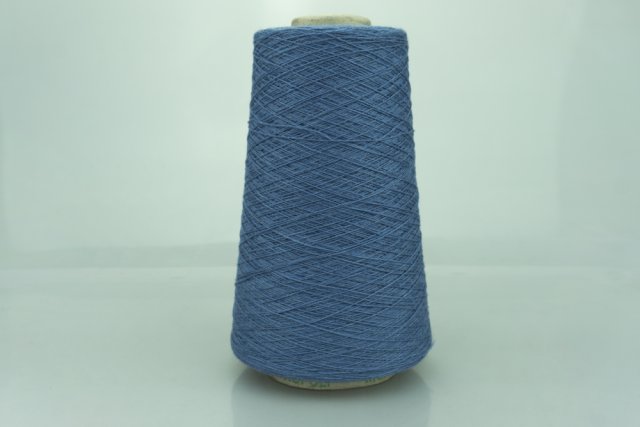 Cariaggi.  Art. MONOPOLI BIS  Col. 22510 530 ( Пыльно - синий )  Состав: 70% Меринос ( WV ), 10% Кашемир ( WS ), 20% Вискоза ( VI ).  Метраж пряжи: 1800м/100гр. ( 2/36 ) 