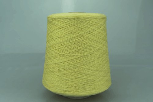 Cariaggi.  Art. MONOPOLI BIS  Col. 22336 - 302 ( Светло жёлтый )  Состав: 70% Меринос ( WV ), 10% Кашемир ( WS ), 20% Вискоза ( VI ).  Метраж пряжи: 1800м/100гр. ( 2/36 ) 