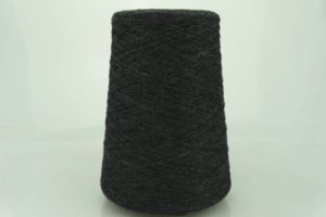 Cariaggi.  Art. MONOPOLI BIS  Col. 24459 098 ( Тёмный графит )  Состав: 70% Меринос ( WV ), 10% Кашемир ( WS ), 20% Вискоза ( VI ).  Метраж пряжи: 1800м/100гр. ( 2/36 ) 