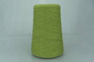 Cariaggi.  Art. MONOPOLI  Col. 196 - 436 ( Салатовый )  Состав: 80% Меринос ( WV ), 10% Кашемир ( WS ), 10% Вискоза ( VI ). Метраж пряжи: 1500м/100гр. ( 2/30 ) 