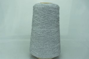 Cariaggi.  Art. MONOPOLI  Col. 196 - 061 ( Светло-серый )  Состав: 80% Меринос ( WV ), 10% Кашемир ( WS ), 10% Вискоза ( VI ).  Метраж пряжи: 1500м/100гр. ( 2/30 ) 