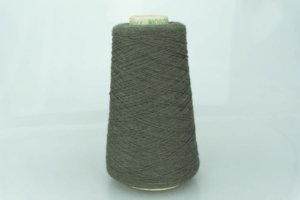 Cariaggi.  Art. MONOPOLI  Col. 196 - 481 ( Хаки )  Состав: 80% Меринос ( WV ), 10% Кашемир ( WS ), 10% Вискоза ( VI ).  Метраж пряжи: 1500м/100гр. ( 2/30 ) 