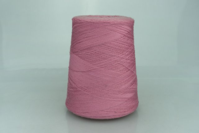 Zegna Baruffa Lana Borgosesia. Art. WOOSTER Col. CONFETTO 102 Состав: 80% Меринос ( WV ), 20% Шёлк ( SE ). Метраж пряжи: 1400м/100гр. ( 2/28 )
