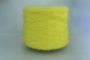 POOL FILATI s.r.l  Art. MOHAIR  Col. 1265 GIALLO ( Злёный лимон )  Состав: 30% КидМохер, 40% PL, 30% PA.   Метраж пряжи: 900м/100гр. ( 9000 ) 