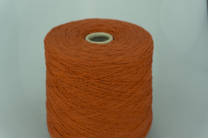 FILATI NATURALI.  Art. BABY ALPACA  Col. 10428 ( Оранжевый )  Состав: 50% Baby Альпака ( WP ), 50% Меринос ( WV ).  Метраж пряжи: 460м/100гр. ( 4.600 ) 