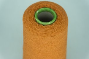 PRISMA RICERCHE S.R.L.  Art. MOUSSE  Col. 17-1353 ORANGE ( Апельсин )  Состав: 60% Хлопок ( CO ), 40% Акрил ( PA ).  Метраж пряжи: 3000м/100гр. ( 30000 ) 