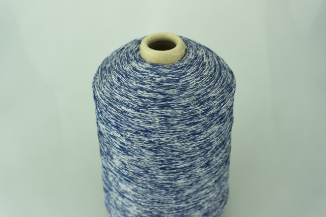 KYORITSU CO.LTD. Art. ANGEL YARN Col. AYMM002038 ( Синий, Белый ) Состав: 100% PL ( Полиэстер ). Метраж пряжи: 800м/100гр. ( 8 ).
