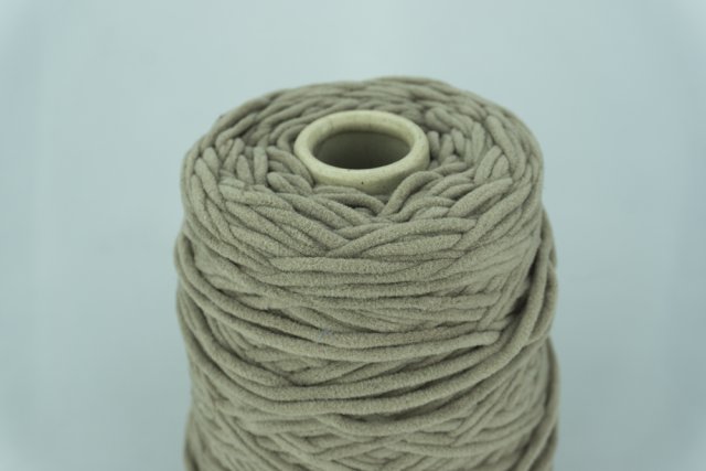 FILATI BE.MI.VA. Art. SCARLETT Col. SEGALE ( Рожь ) Состав: 100% Акрил ( PA ). Метраж пряжи: 160м/100гр. ( 1,60 )